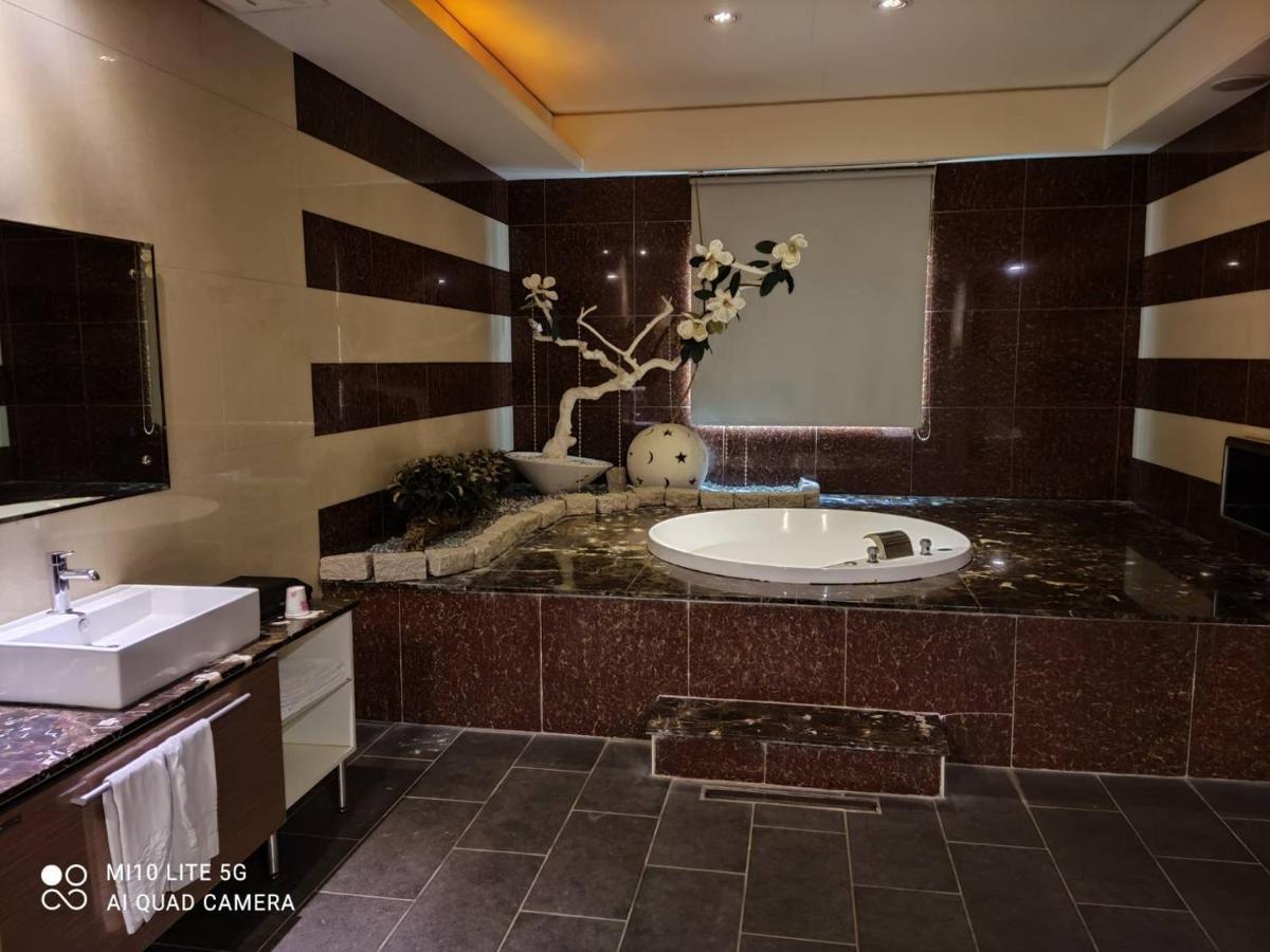 غويشان Blue Sky Motel المظهر الخارجي الصورة